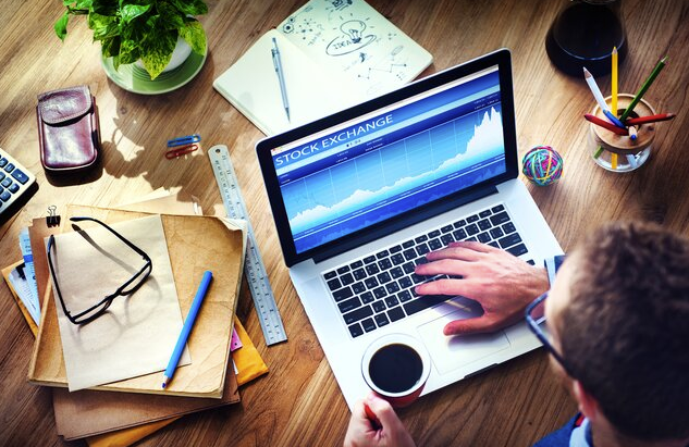 Blockchain for Secure Data Sharing